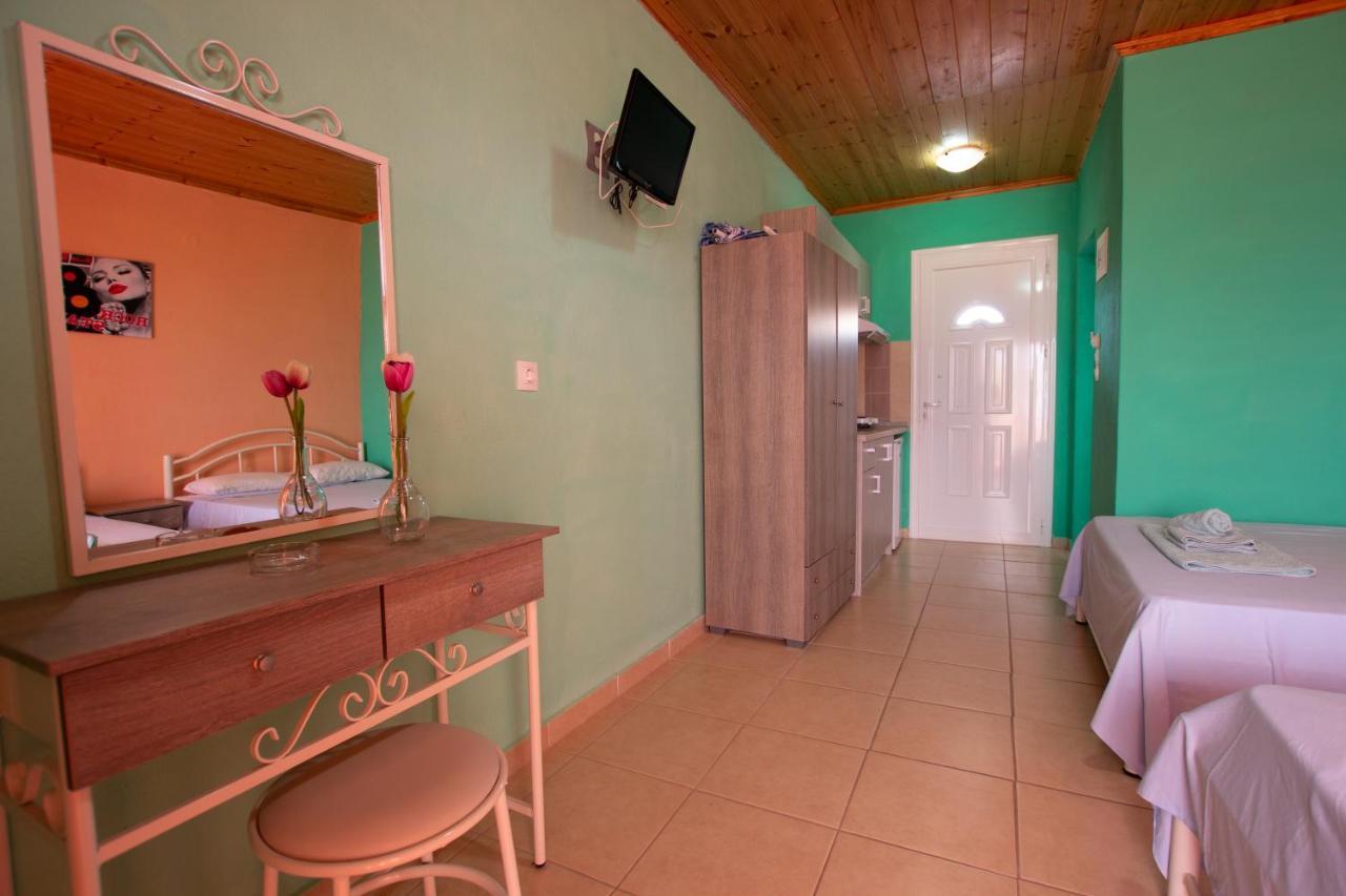 Studios Orama Vrasná Dış mekan fotoğraf